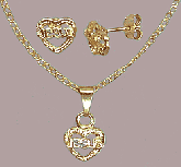 Conjunto com brincos e pingente em forma de coração!