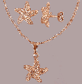 Conjunto folheado a ouro com pingente e brincos em forma de